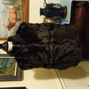 FAUX FUR VEST